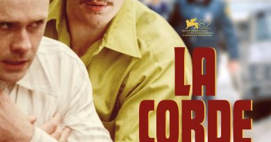 LA CORDE AU COU