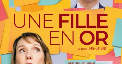 UNE FILLE EN OR